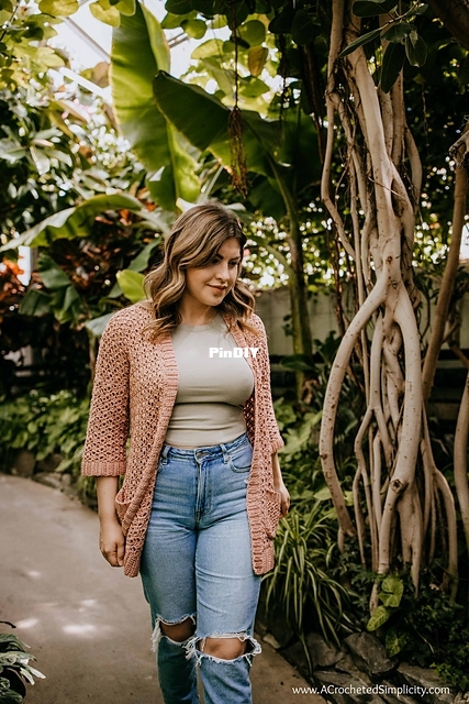 summer splendor cardi 2.jpg
