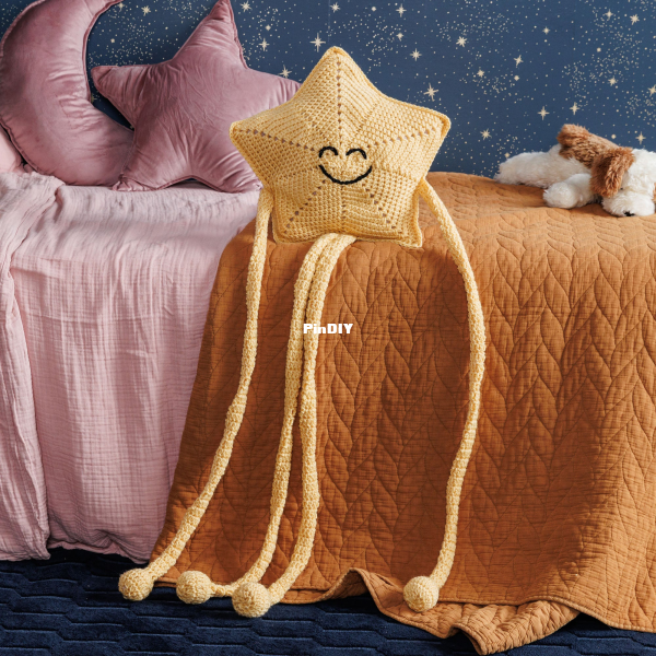 Fat Cat Crochet Stuffie.png