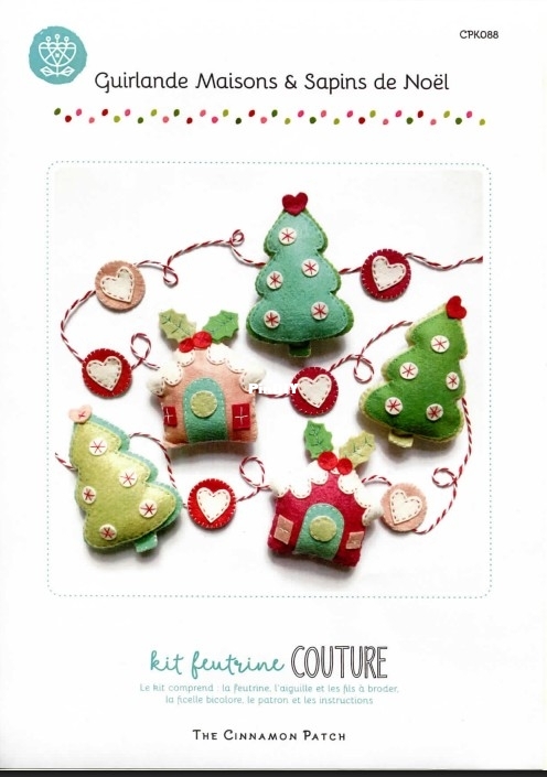 guirlande maisons et sapins de noel.jpg