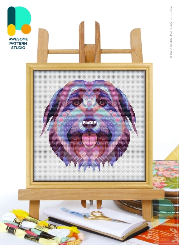 CS2402_Mandala_Pyrenean_Shepherd_square.jpg