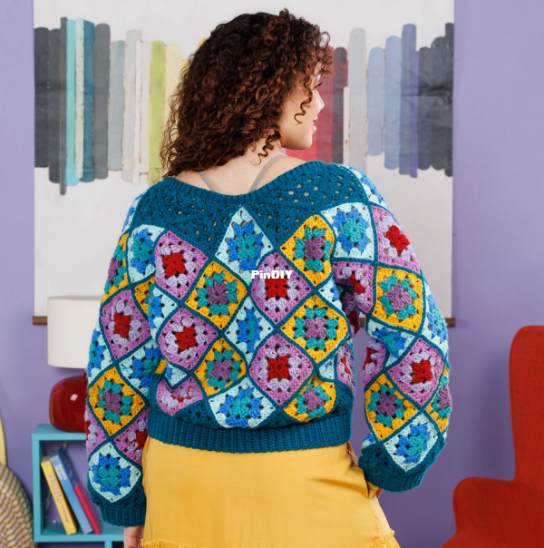 Grannies On-a-Bias Crochet Pullover 4.png