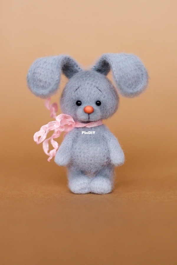 VALENTINE BUNNY (3).jpeg