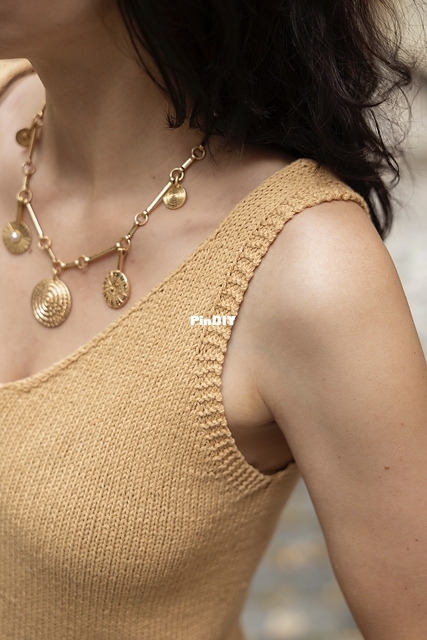 Vivien_top_pattern_5_medium2.jpg