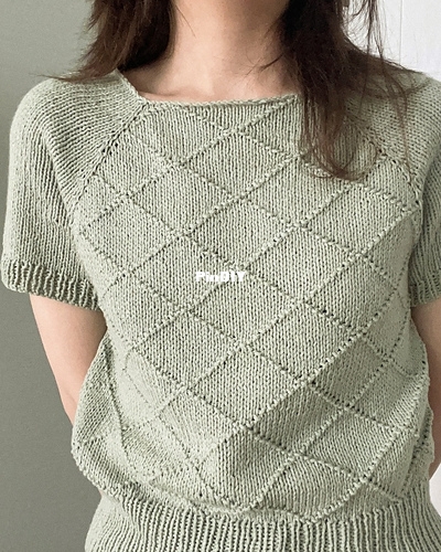 Grida Tee Oona Kim.jpeg
