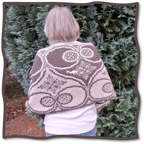 LOVELY Interlocking Mocca2.jpg