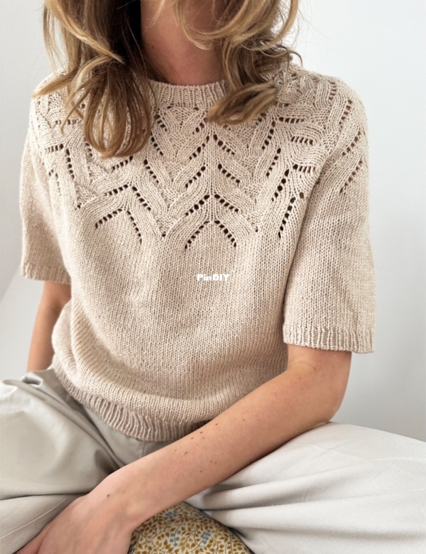Tulipan Tee.jpg