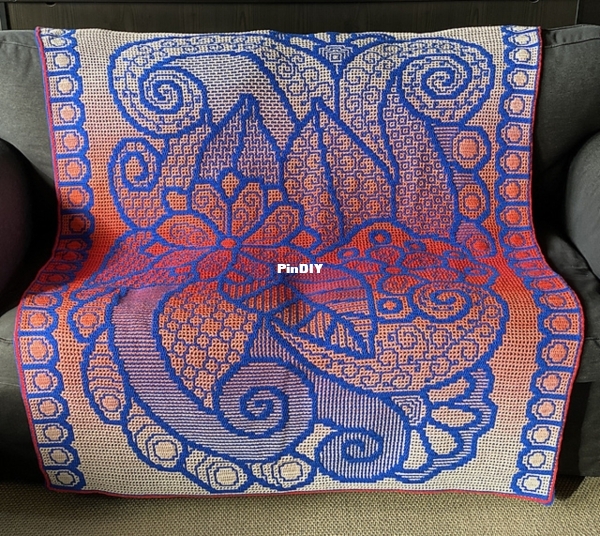 Astrids Paisley Flowers Blaus.jpg