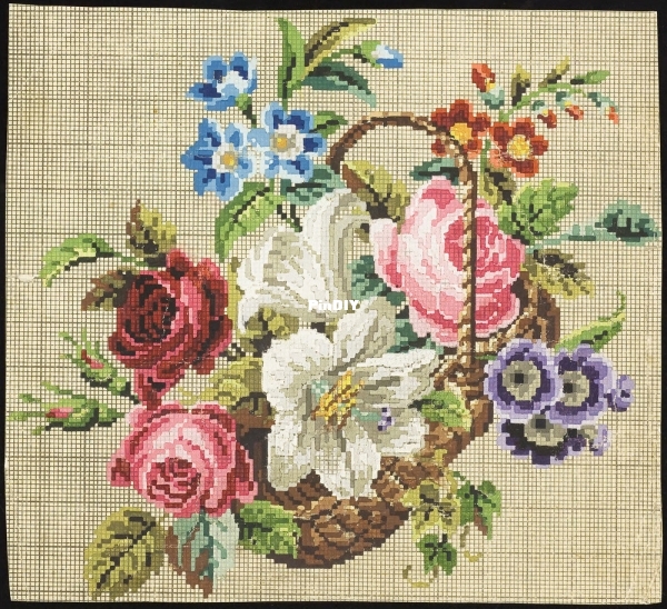 Bouquet of flowers in the basket-o.jpg