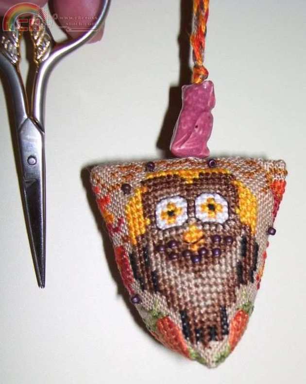 30 Just Nan Hootzi humbug.JPG