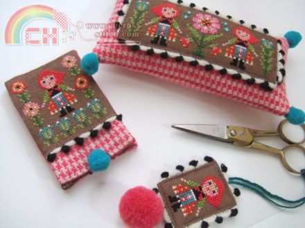 Gera! - Red Riding Hood\'s sewing set.jpg
