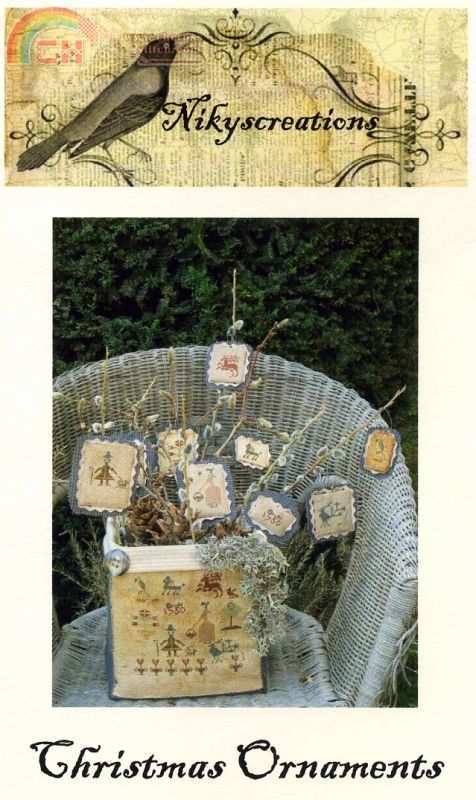 xmas ornaments001.jpg