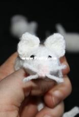 Karien Achterberg Designs - Cute little mouse - free