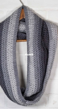 Winding Road Crochet - Lindsey Dale - Beginner Crochet Ombre Scarf - Free