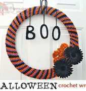 My Merry Messy Life - Sara McFall - Halloween Crochet Wreath - Free