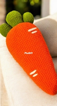 Thao crochet 25 _ crochet carrot pillow pattern _ English