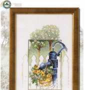 Permin of Copenhagen 92-5327 Waterpump in Blooms