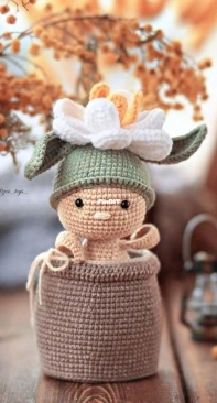 Zoo Toys - Evgenia Agapova - Flower in the Pot -   Евгения Агапова -  Цветок в Горшке - Russian
