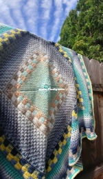 LG Fiber Works - Lindsey George - Self Checks CAL - Mosaic Style Blanket
