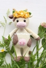 Amigurumi Today - Unknown Designer - Cuddle Me Cow Amigurumi- Hungarian - Translated - Free