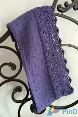Olivia - Lace Border Loop Scarf by Vicky Chan