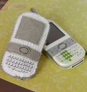 Itsy Bitsy Spider - Karla Fitch - Amigurumi cell phone - Free