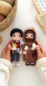 Ferpi Crochet - Fernanda Pitaluga - E-book-Caminhos que Iluminam 22cm - Portuguese