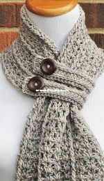 Alyse Crochet - Justine Walley - Hartford Buttoned Scarf