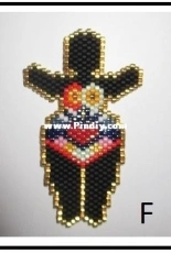 Nana niki de saint phale brick stitch