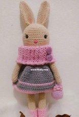 Bunny girl