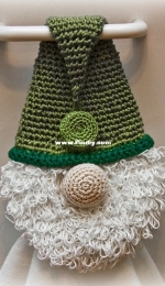 2 Hearts and 2 Wheels - Kelley Delano - Gnome Towel Holder