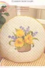 Cushion with Tulips from Flowers in Cross Stitch by Jana Hauschild Lindberg XSD