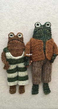 Frog and Toad Crochet - Kristina Ingrid McGowan - Frog and Cast