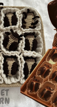 Box of Cocoa Beetles - OmazingpaigeCreation - English