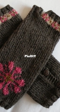 Danish Rose Gauntlets by Di Gilpin-Free
