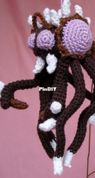 Elzeblaadje - Alice Bakker-Sicking - Starcraft 2 Overlord amigurumi - Free