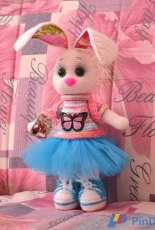 Irina Bezelyanskaya - Bunny Girl - Russian - Free