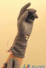 Vivian Leigh Gloves by Miriam L. Felton - MIMKNITS