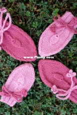 Muffole (Mittens) Fogliolina by Giulia Facchini-Italian-Free