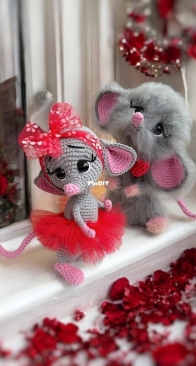 Lovely Stufftoys - Ania Anna Nowikiewicz - Mice in Love