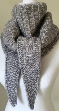 Craigavon Shawl by Brenda Brayfield