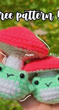 Crochetknerd - Poppable Mushroom Frog - Free