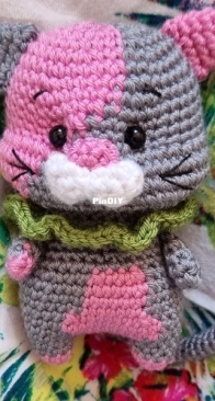 Amigurumi cat