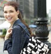 Red Heart-WR1943-Dalmatian Purse-Free