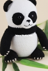 Curious Amigurumi Patterns - Irene Strange - Louis The Panda