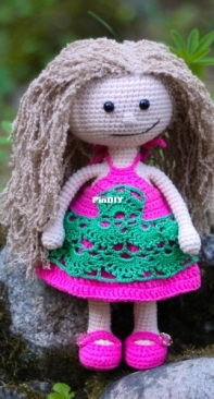 Anna Tee Design - Anna Tolbert - July Outfit for Jennifer