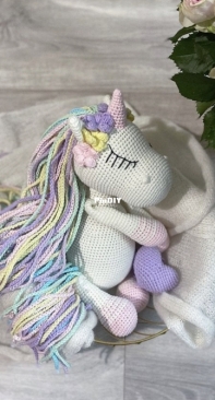 PoliKnittedToys - Regina - Crochet Unicorn Pattern