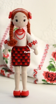 Juliia Pyha / Julia Piga - Ukrainian Doll