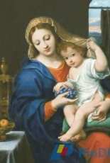 EstE 017 - Madonna with Grapes