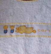 Un babero con patito