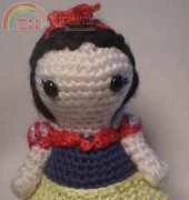 Crochet Cute - Kawaii Gurumi - Stephanie Garcia - Snow White